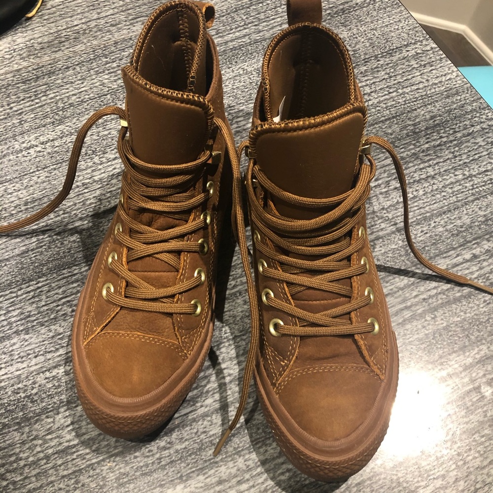 Converse Counter Climate Suede Waterproof Boots ❤️